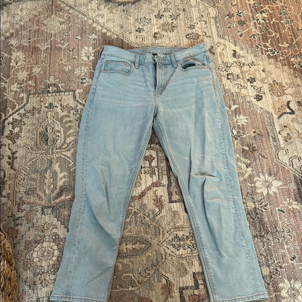 Women’s Light Blue Jeans